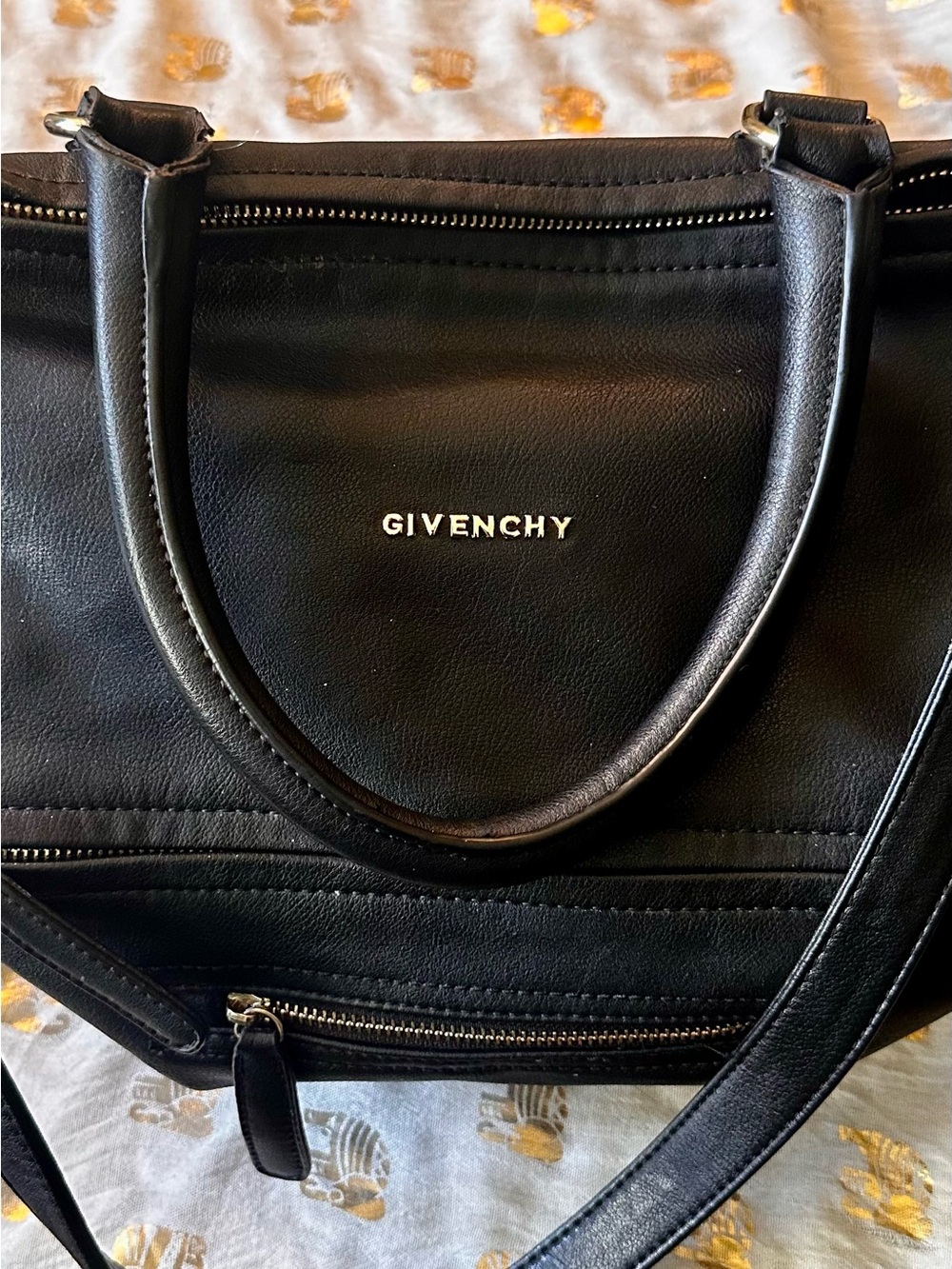 Givenchy - Black Leather Tote Bag - Classic Everyday Carry